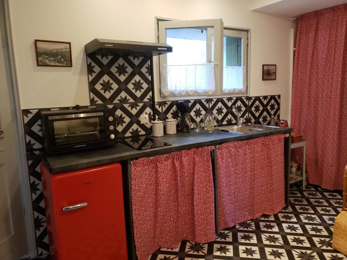Le Balcon Lägenhet Camps-sur-l'Agly Exteriör bild
